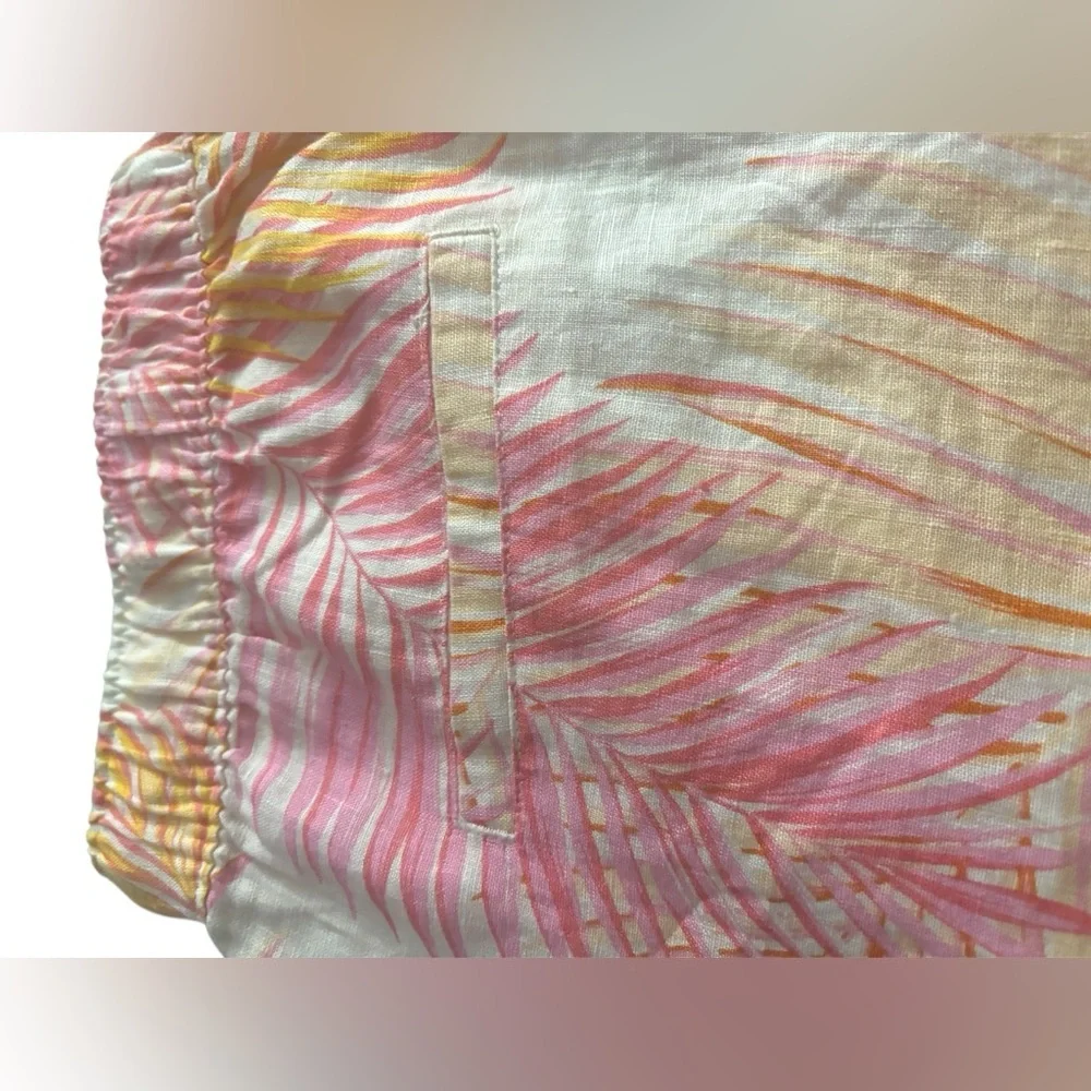 Tahari Linen Pink and Orange High Waist Shorts with Tropical Print - Picture 4 of 6